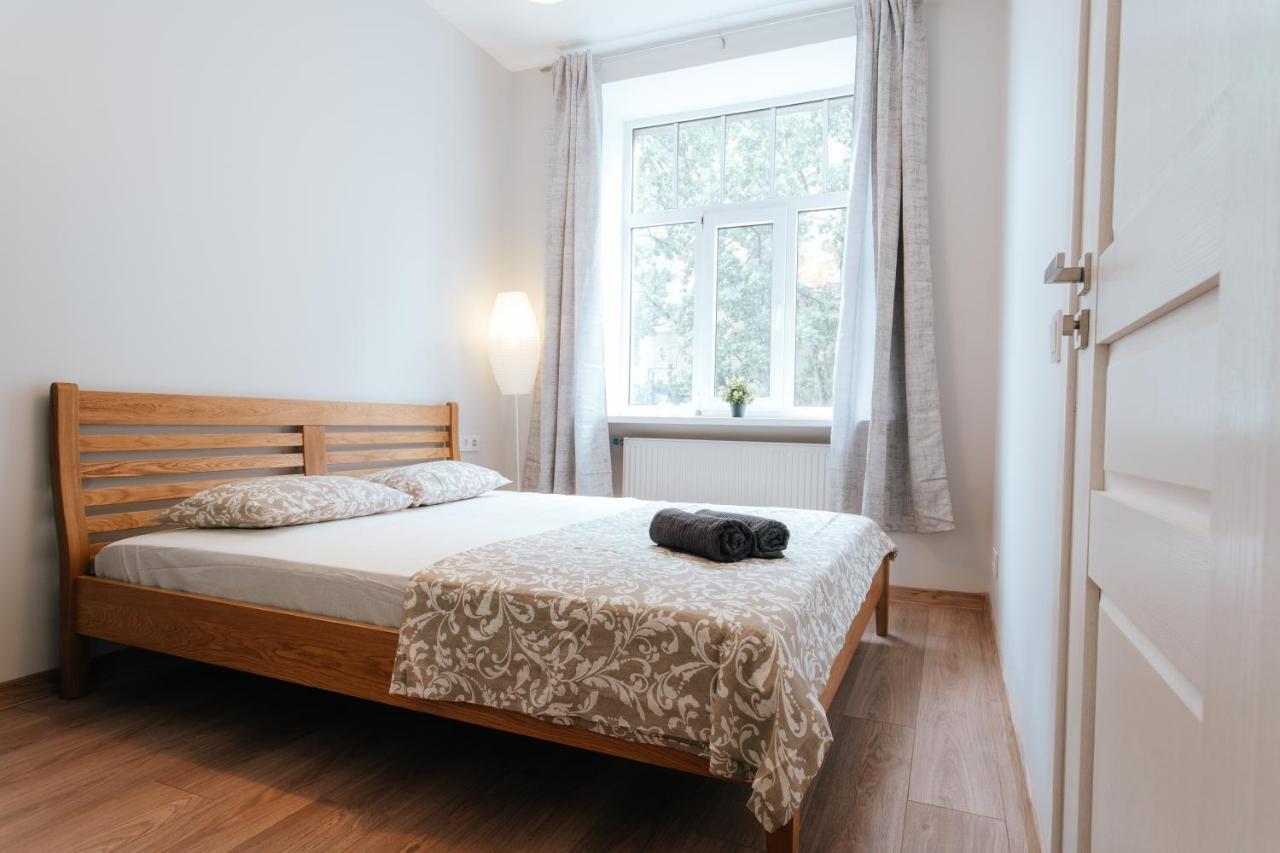 Central Comfort At Hanzas Residence, Stay Near Cafes, Bars, Museums & Esplanade รีกา ภายนอก รูปภาพ